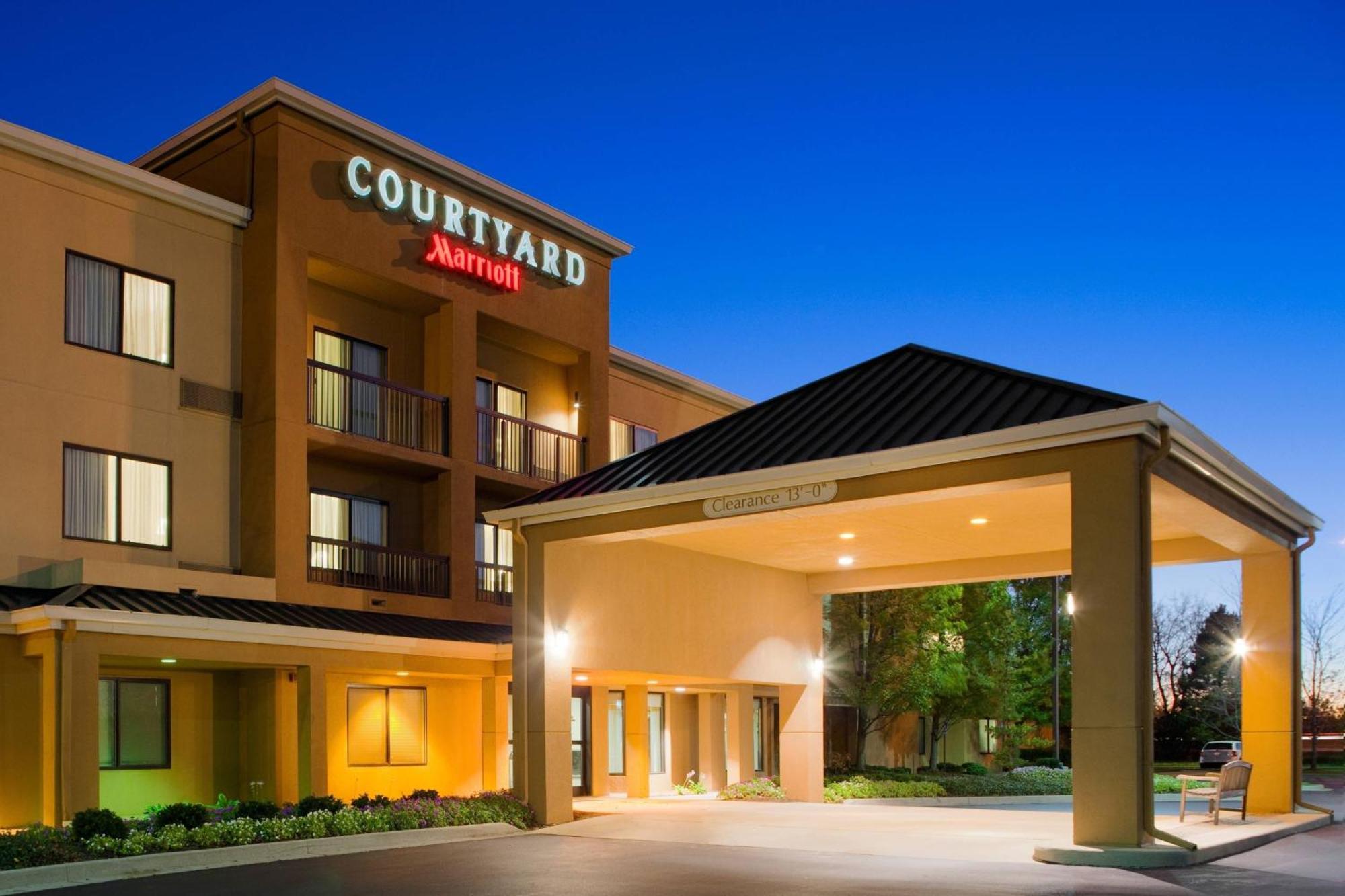 Hotel Courtyard Toledo Rossford/Perrysburg Zewnętrze zdjęcie